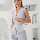 Multi Fold Vest - Light Gray & White