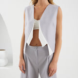 Collar-Elle Vest - Light Gray & White