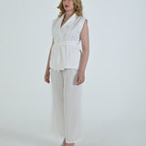 The Arma Vest Ensemble - White