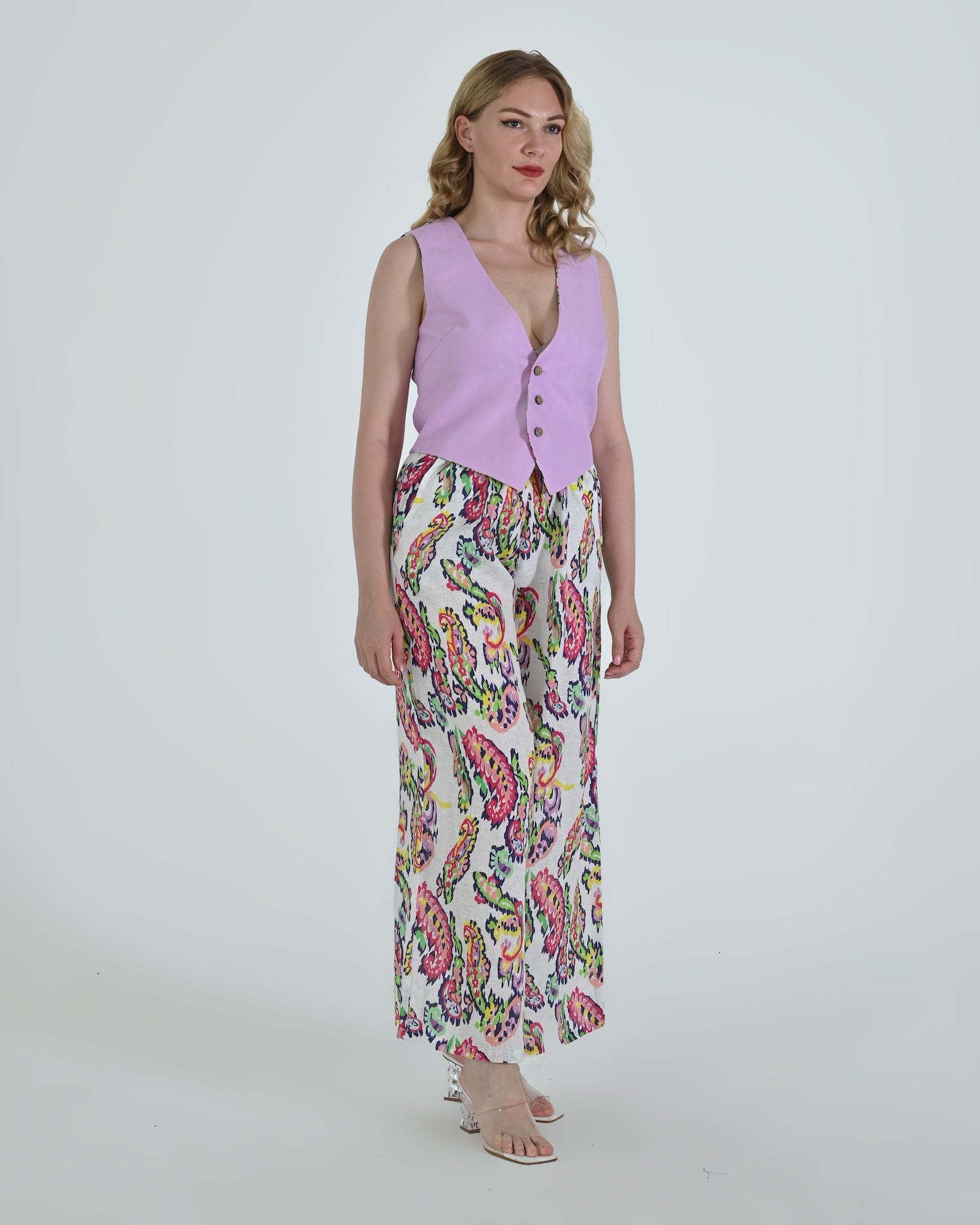 The Vento Reversible Vest & Pants Set - Purple Paisley